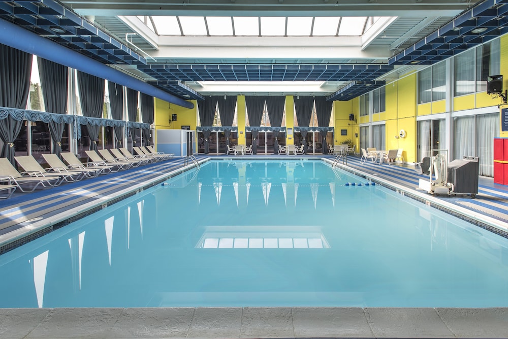 Days Hotel By Wyndham Allentown Airport / Lehigh Valley