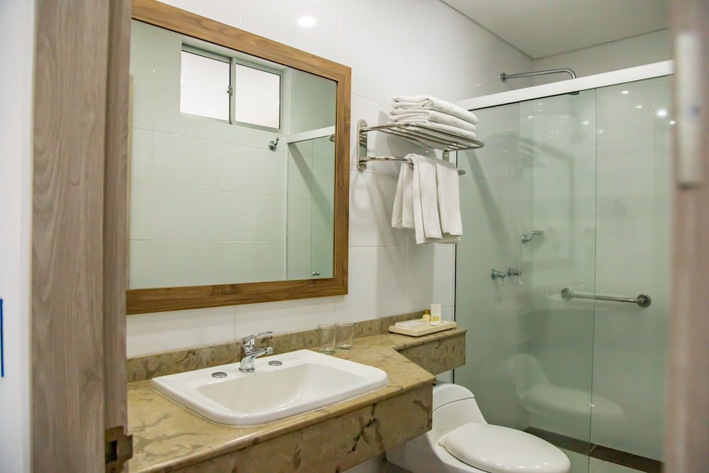 Hotel Estancia Chipichape Cali 48/49