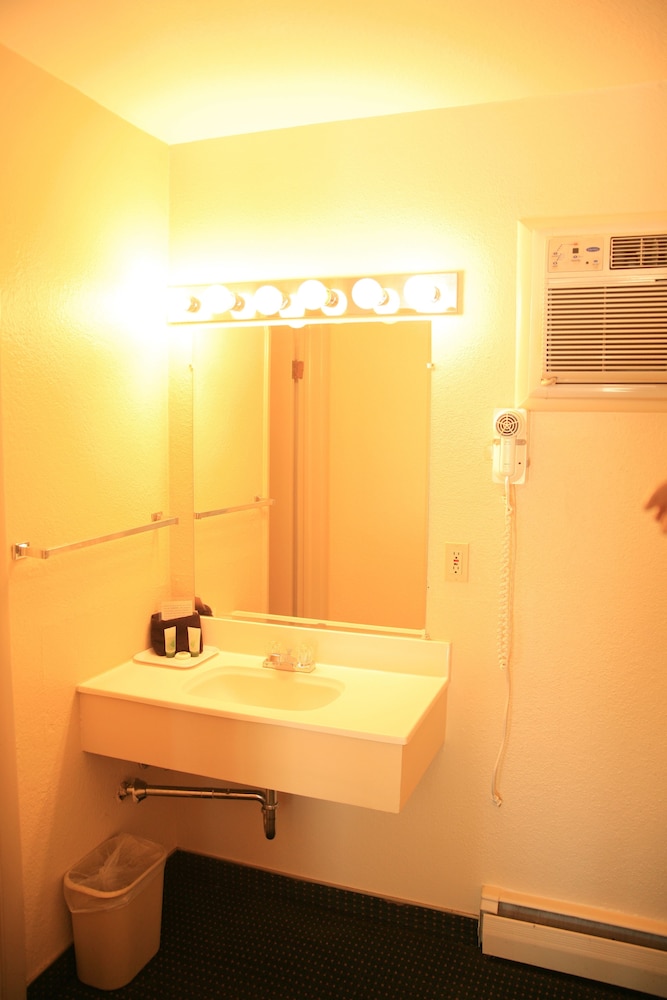 Econo Lodge Inn & Suites Montrose - Black Canyon Area 46/47