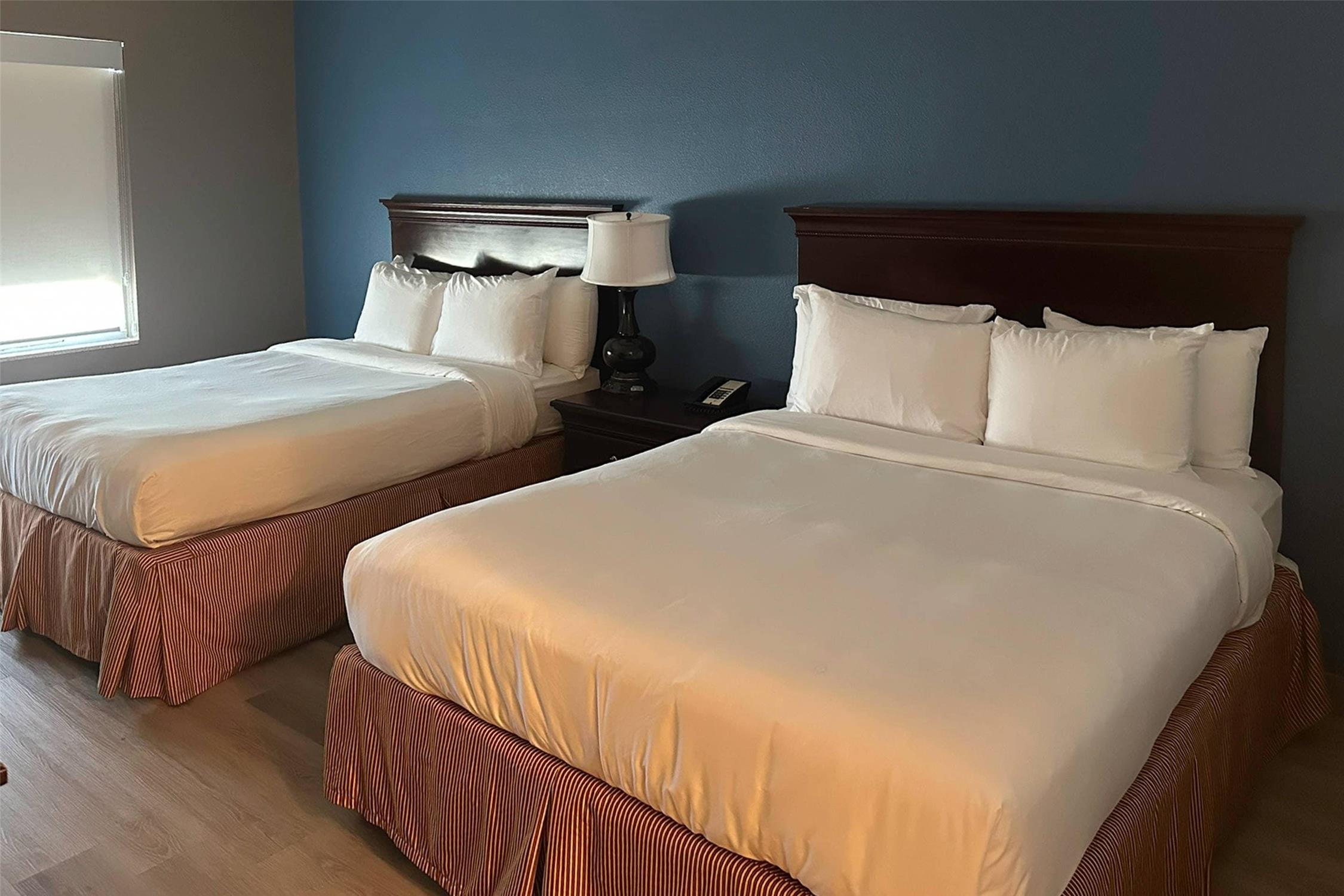 Comfort Inn & Suites Concord (Kannapolis) 10/51