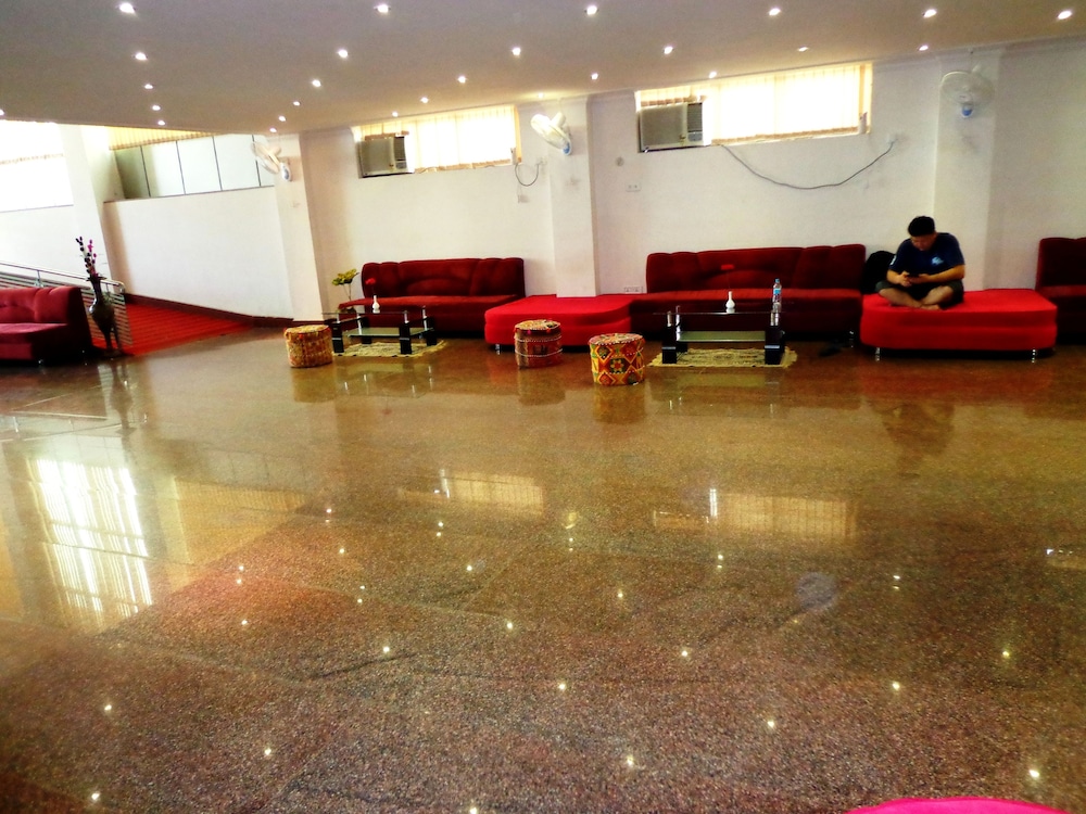 BODHGAYA REGENCY HOTEL 32/50