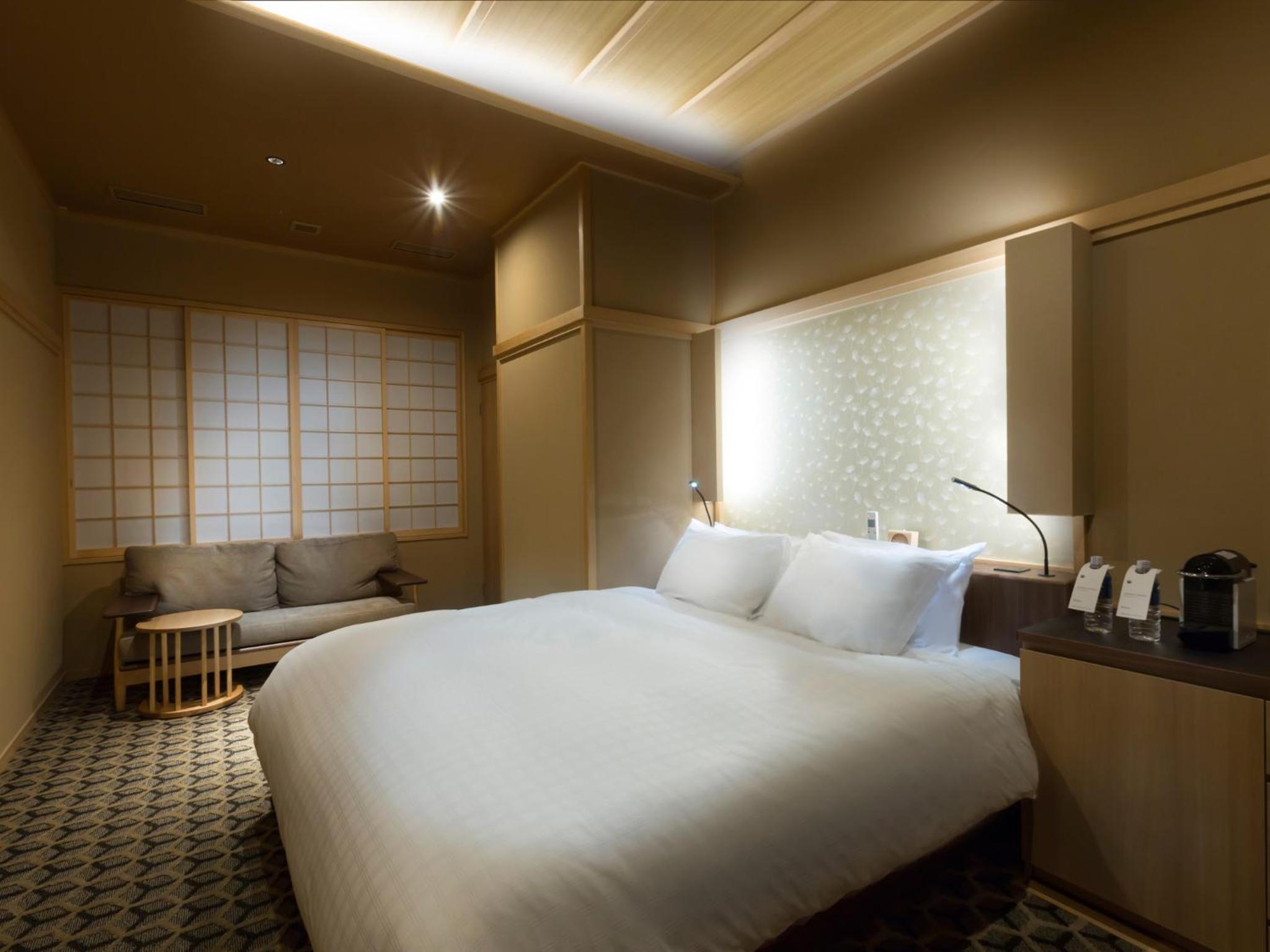 Moderate, Double Bed