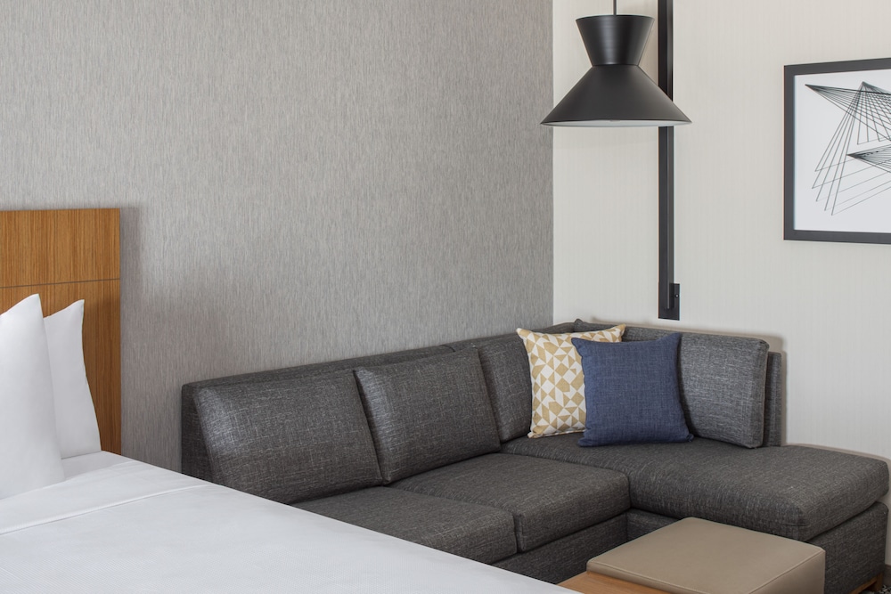 Hyatt Place Boston/Braintree 36/56
