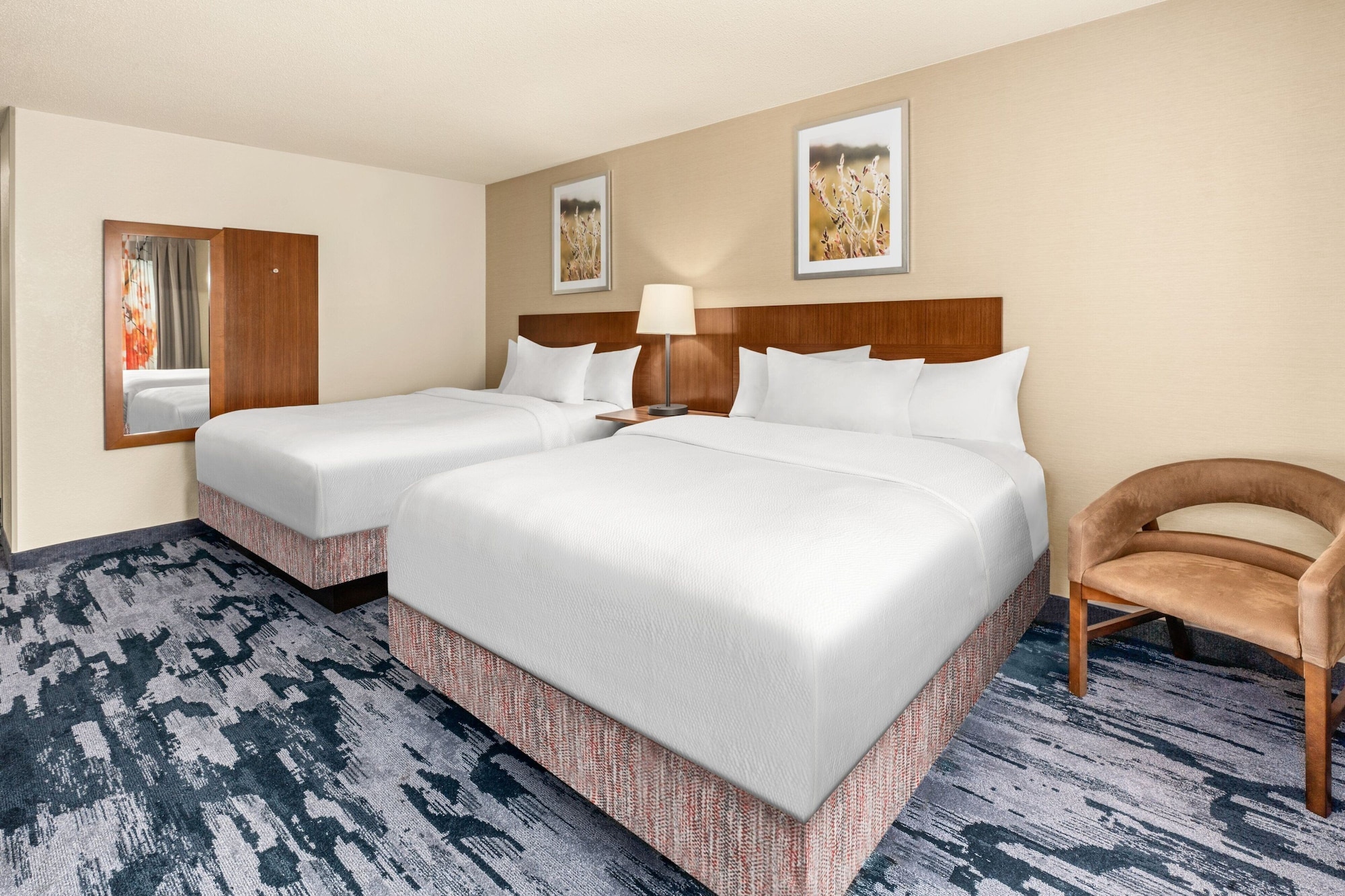 room, 2 queen beds