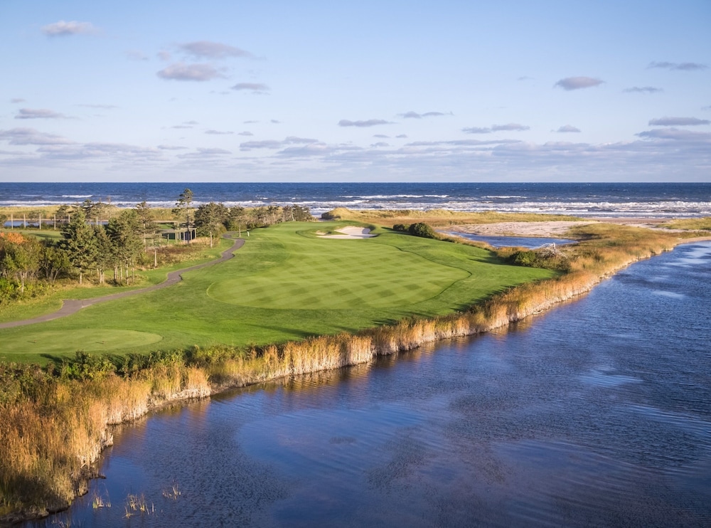 Rodd Crowbush Golf & Beach Resort 70/74