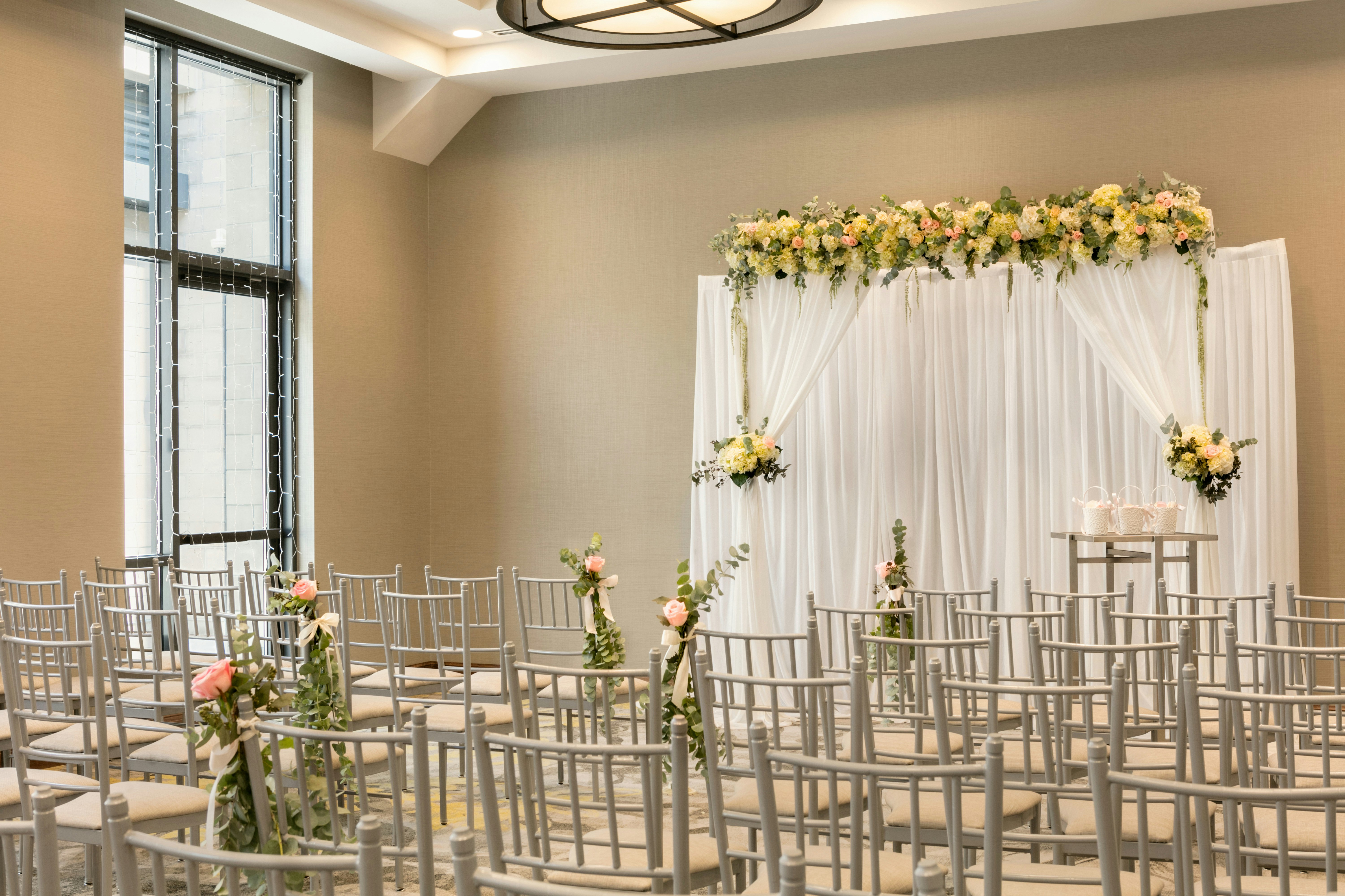 Embassy Suites by Hilton Berkeley Heights 37/61