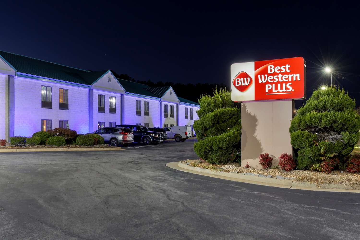Best Western Plus South Hill Inn 19/22