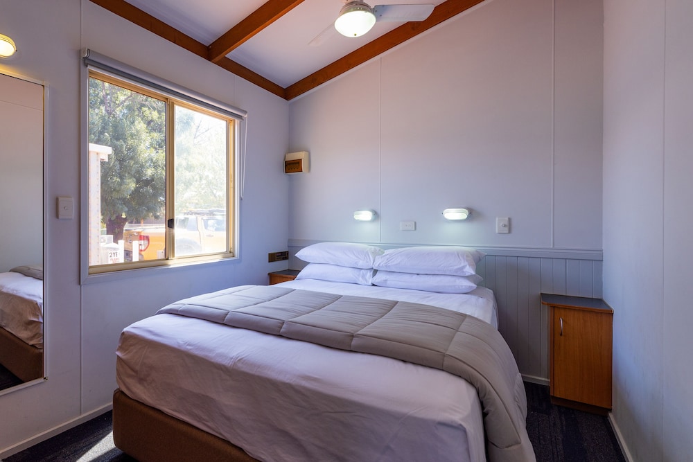 2 Bedrooms, Cabin, Bunk Bed, Queen Bed