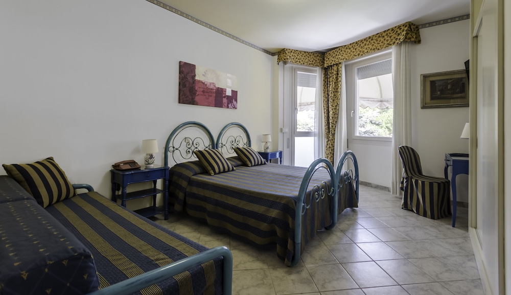 Hotel Vina Del Mar Pineta 6/31