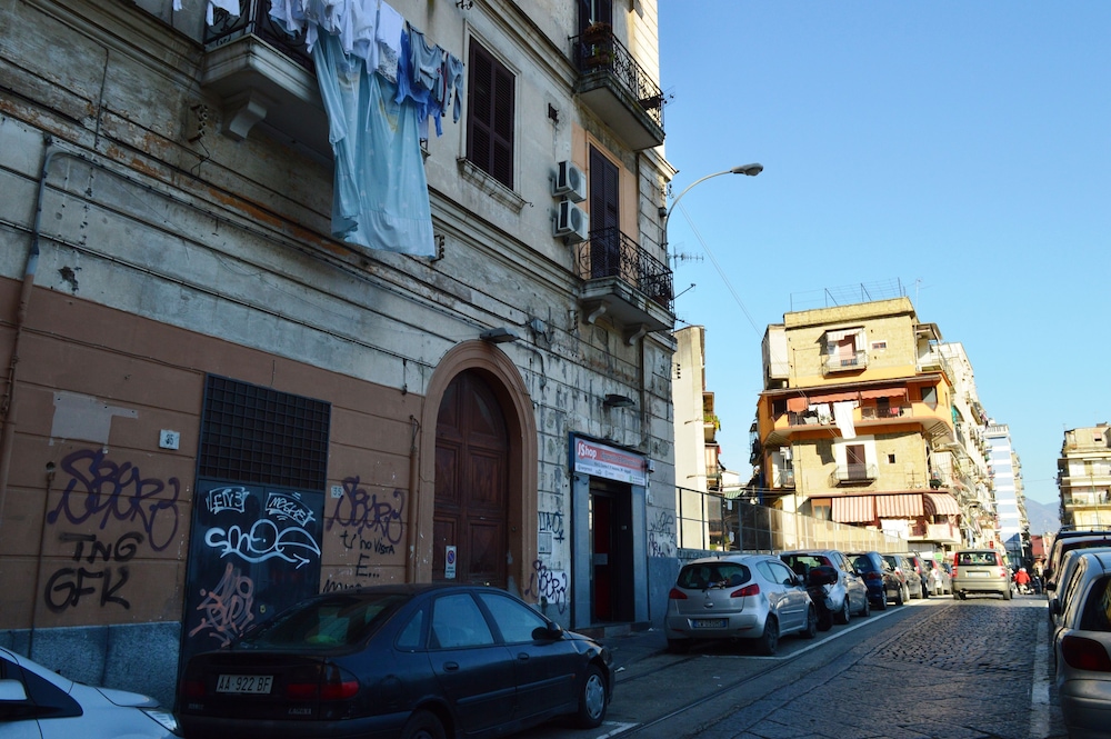 Napoli Station B&B 36/48