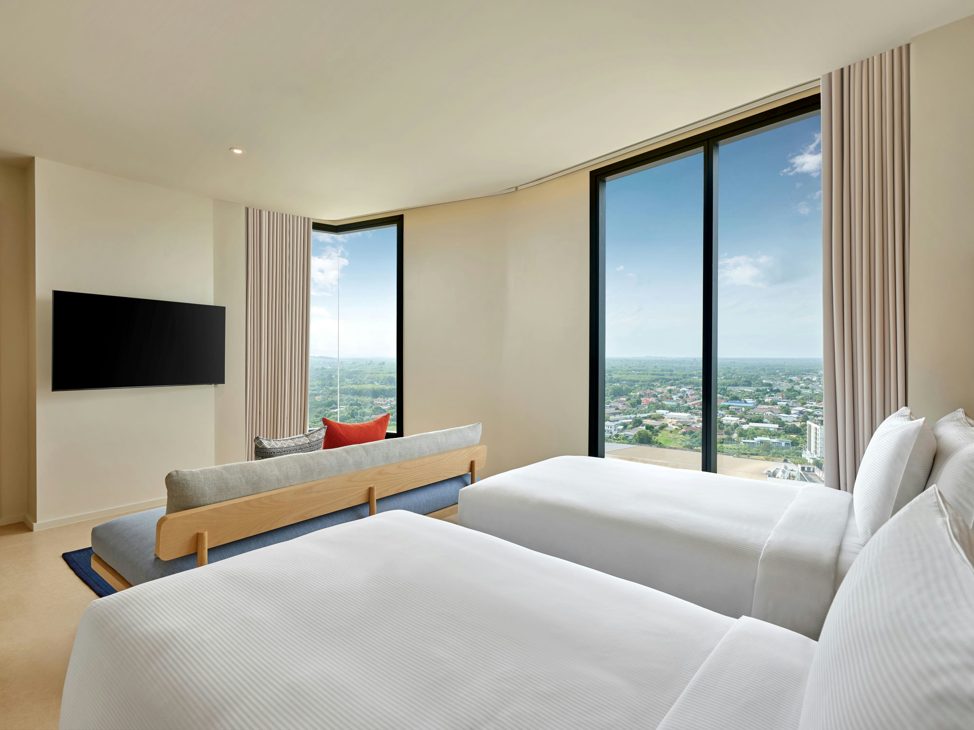 Studio, Twin Beds, Hilton Garden Inn Rayong 2/2