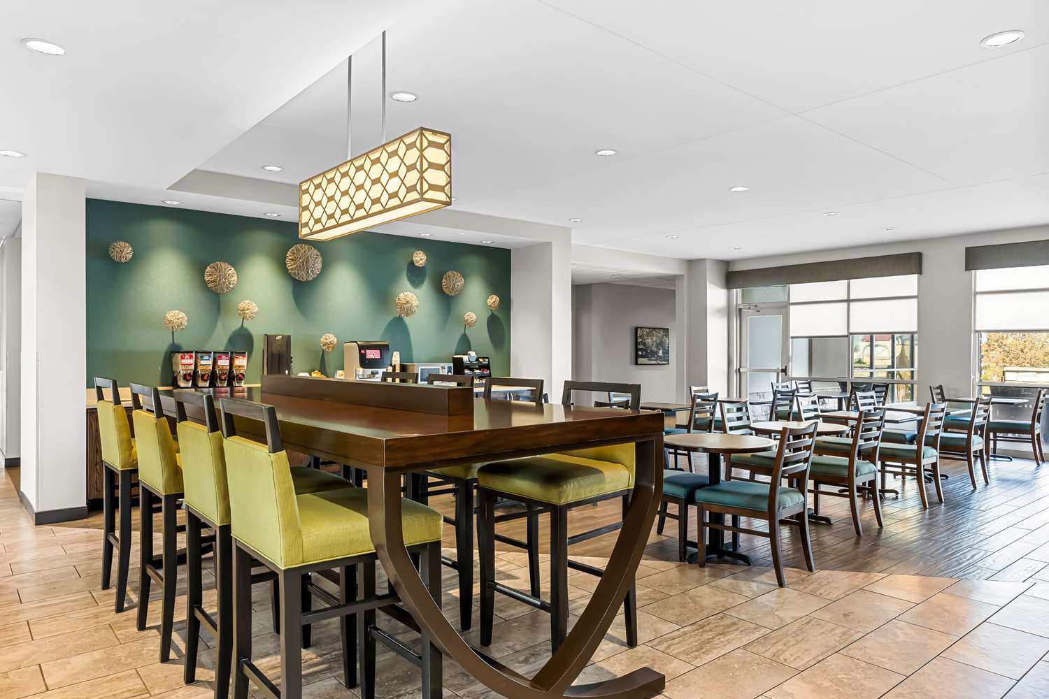 Best Western Plus Bolivar Hotel & Suites 31/46