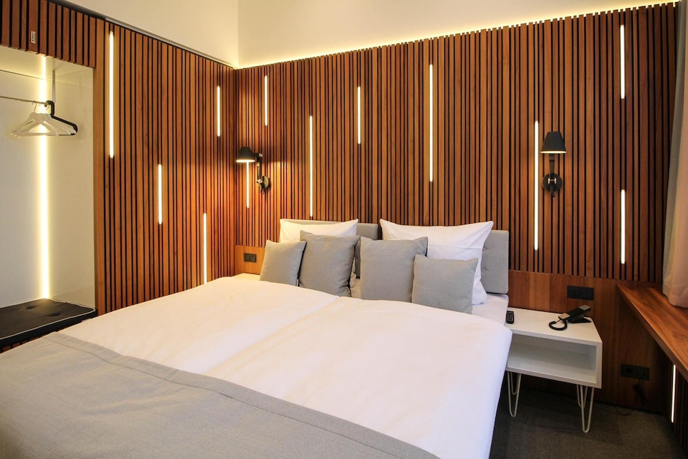 H24 Hotel Berlin Lichtenberg 27/59