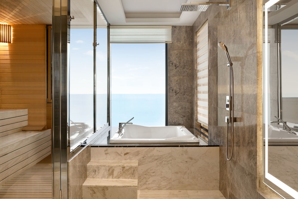 Ramada by Wyndham Rize Findikli 24/24
