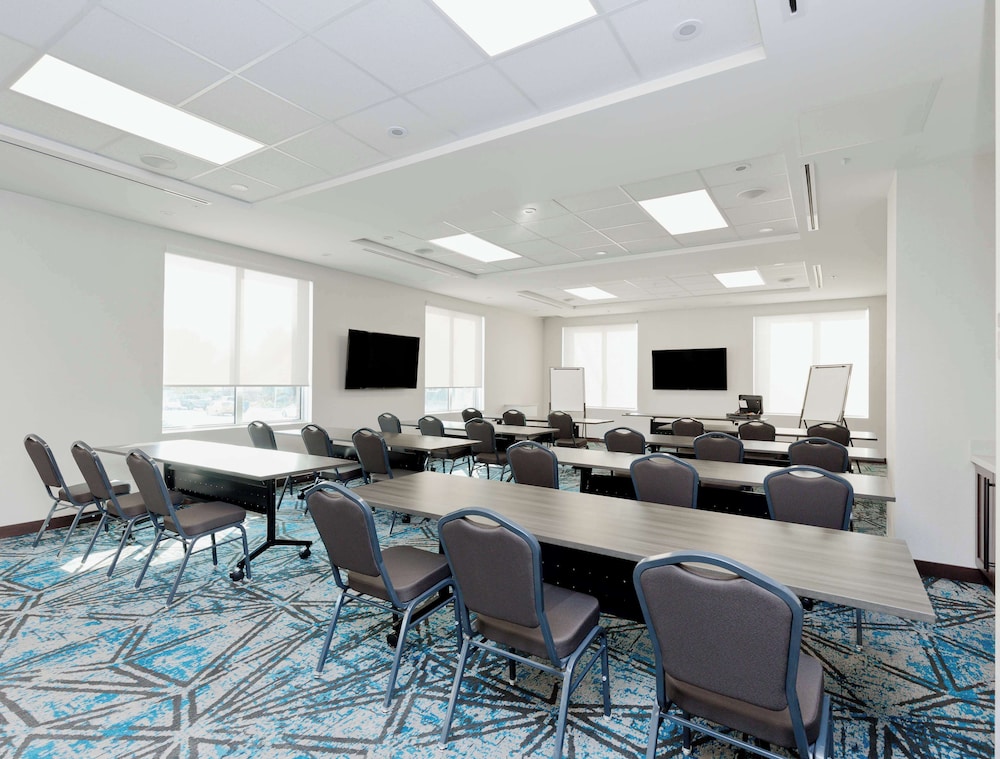 Hyatt Place Kelowna 25/30