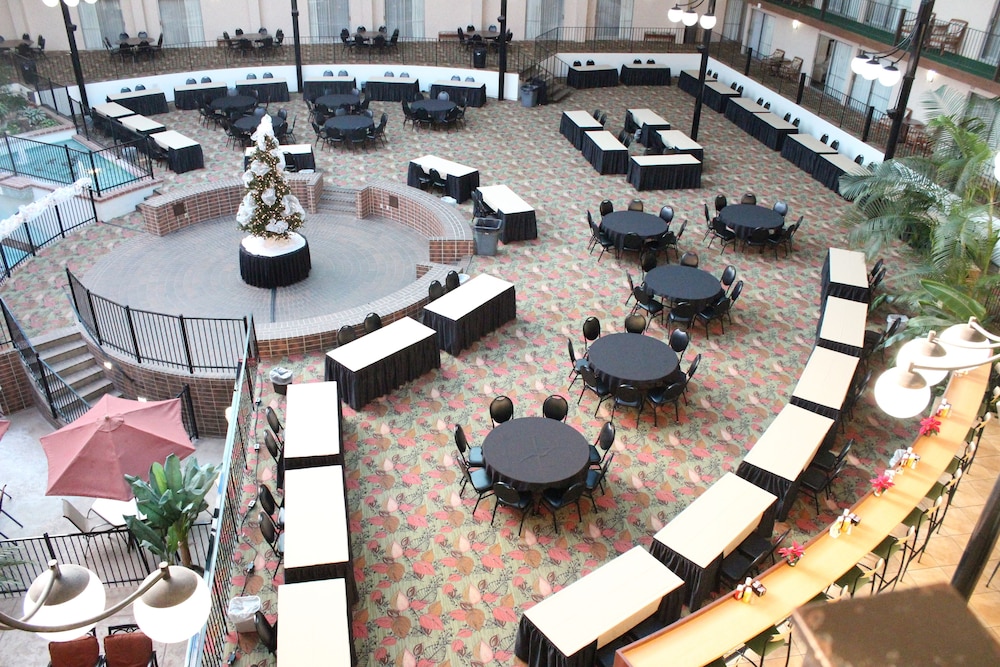 Holiday Inn Des Moines Airport Conf Center 31/79