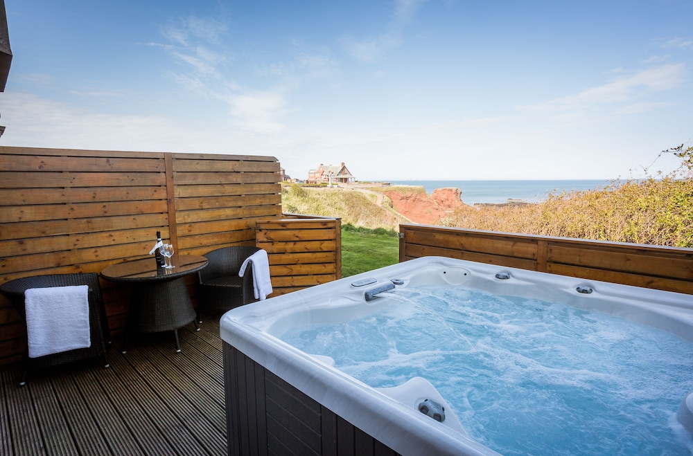 Bayswell Hotel And Restaurant 25/50