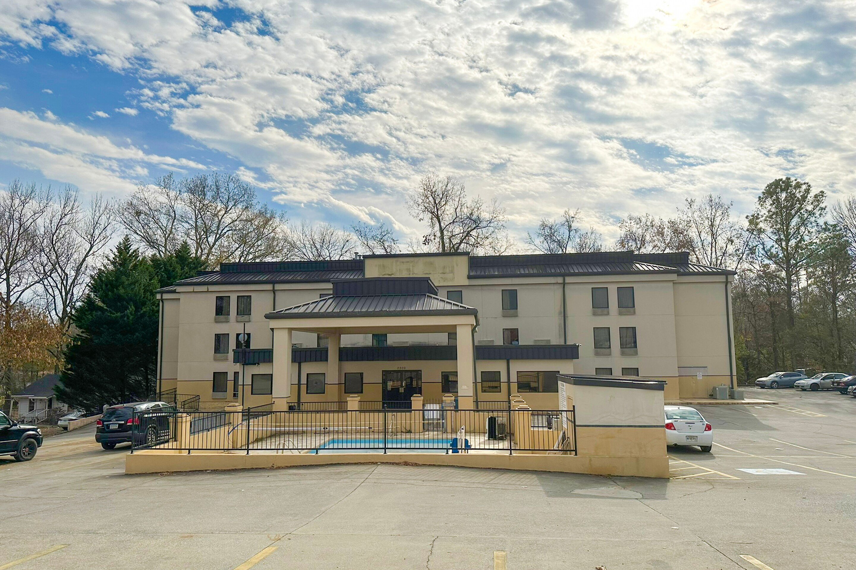 OYO Hotel Rome West GA
