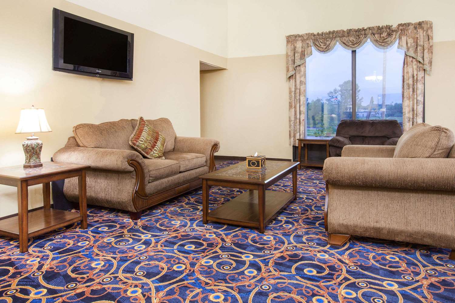 Days Inn By Wyndham Alma 16/19