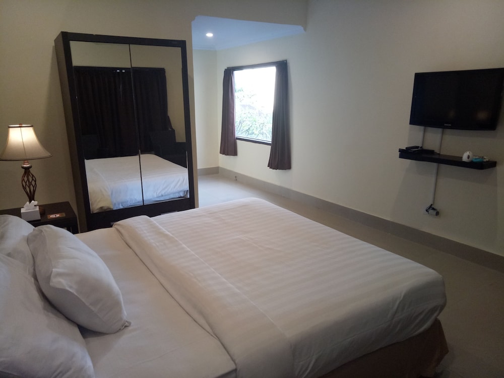 Radha Bali Hotel 18/70