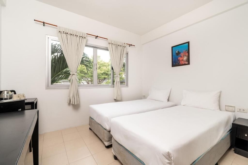 Pp Charlie Beach Resort 18/60