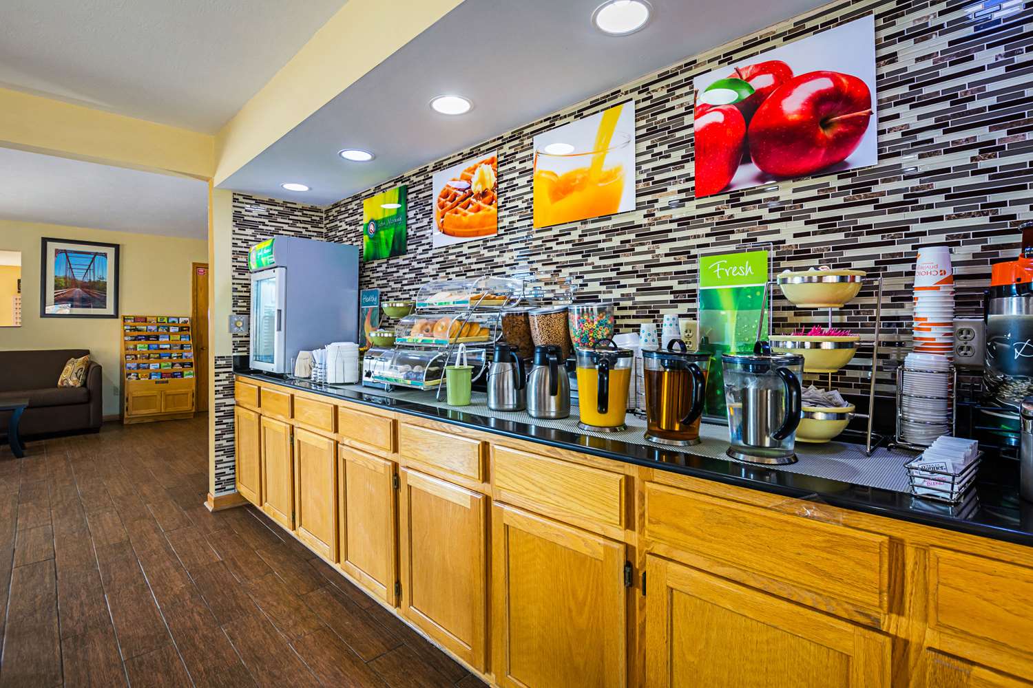 Quality Inn & Suites Greensburg I-74 5/19