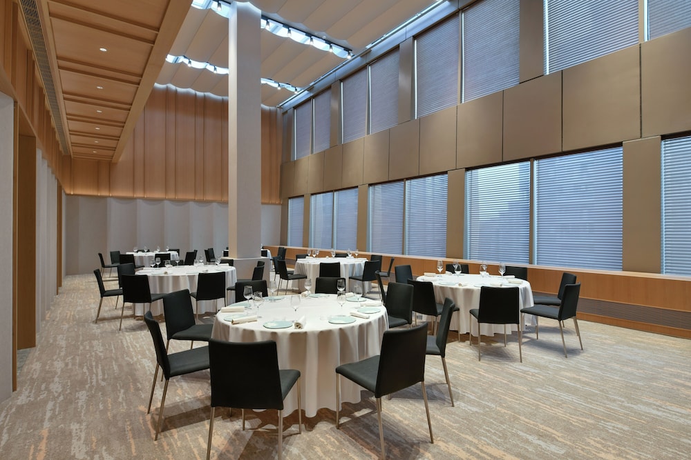 JOYA Shanghai Gubei Hotel 55/73