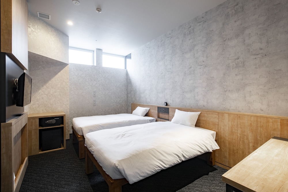 Eight Point Inn Kanazawa 11/42