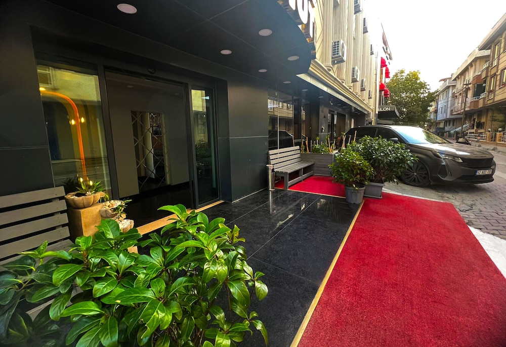 Avist Hotel 45/50