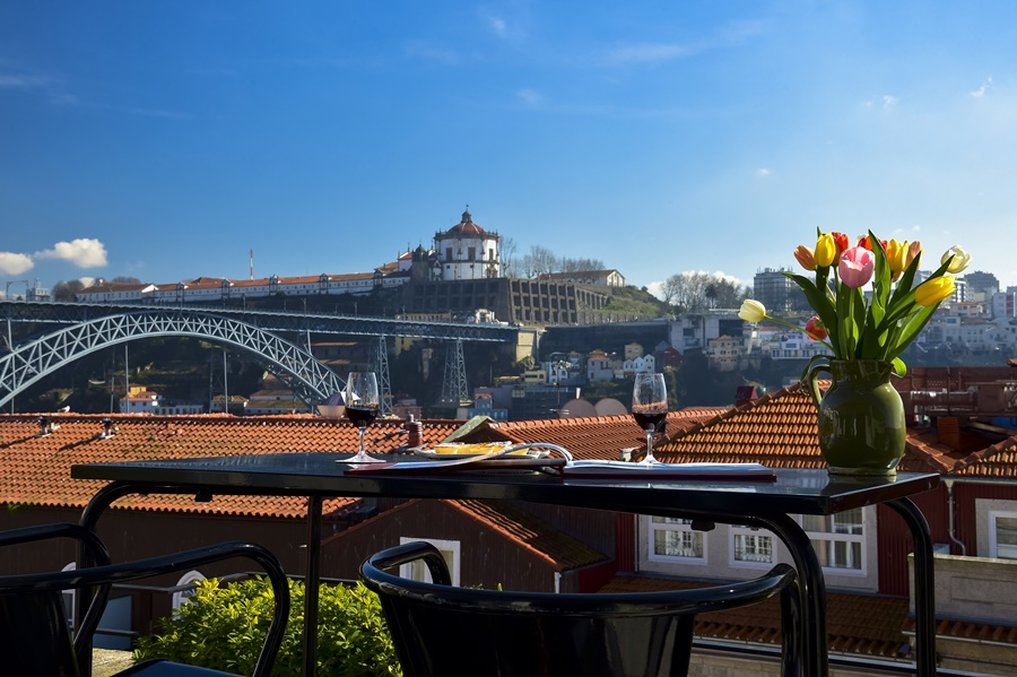 The Editory House Ribeira Porto Hotel 39/40