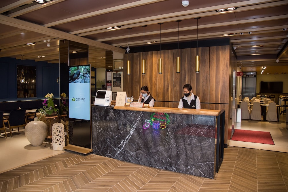 Mei Jia Mei Hotel 5/50
