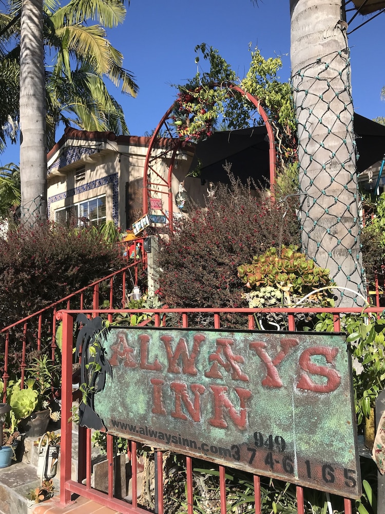 Always Inn San Clemente Bed Breakfast 62/65
