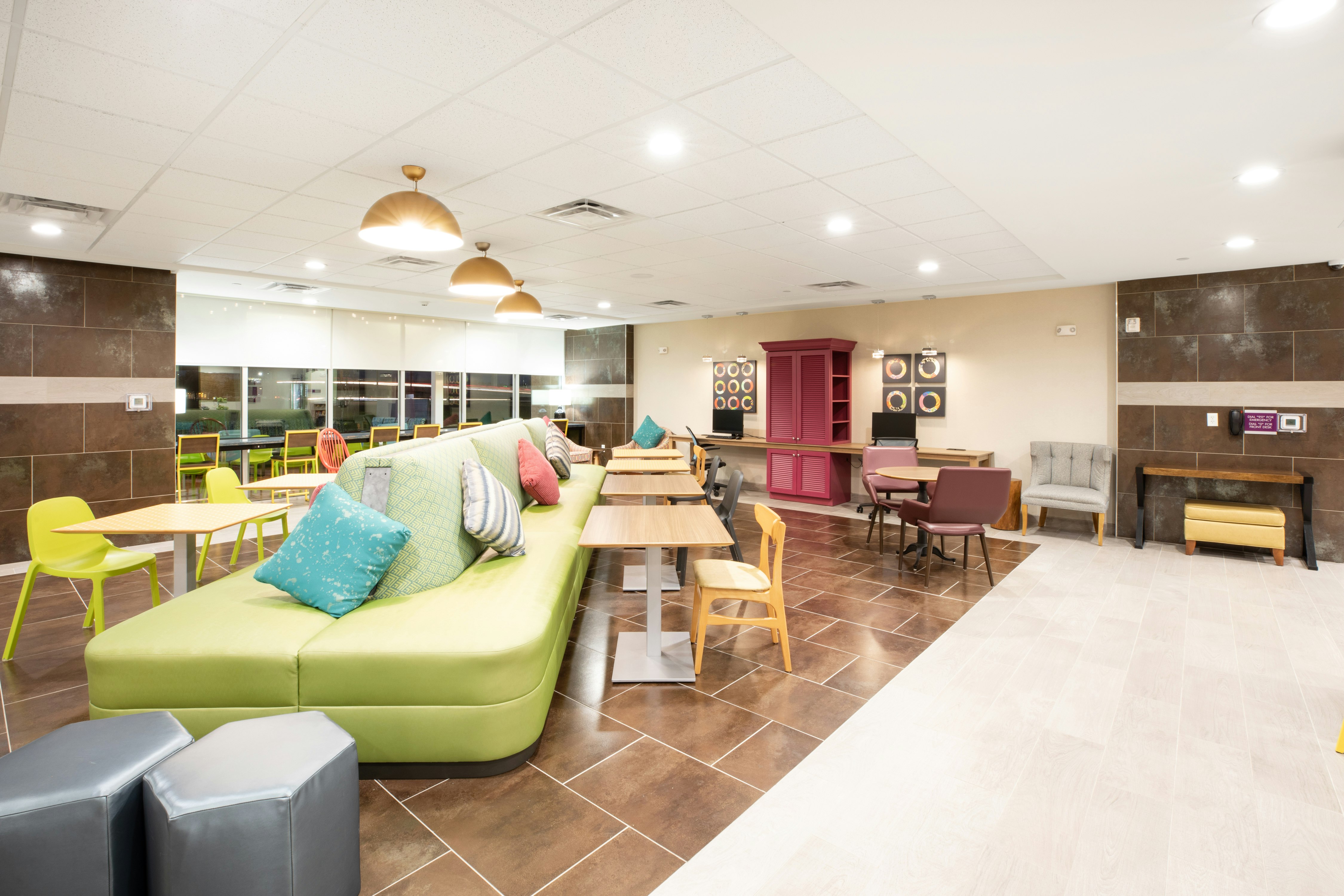 Home2 Suites by Hilton Houston IAH Airport Beltway 8 5/11