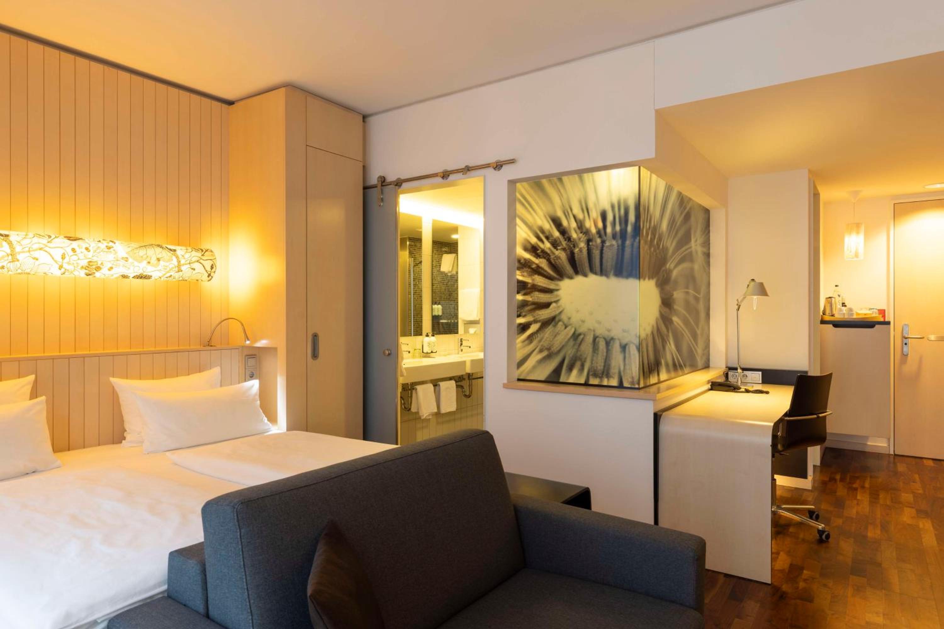 Junior Suite, King Bed