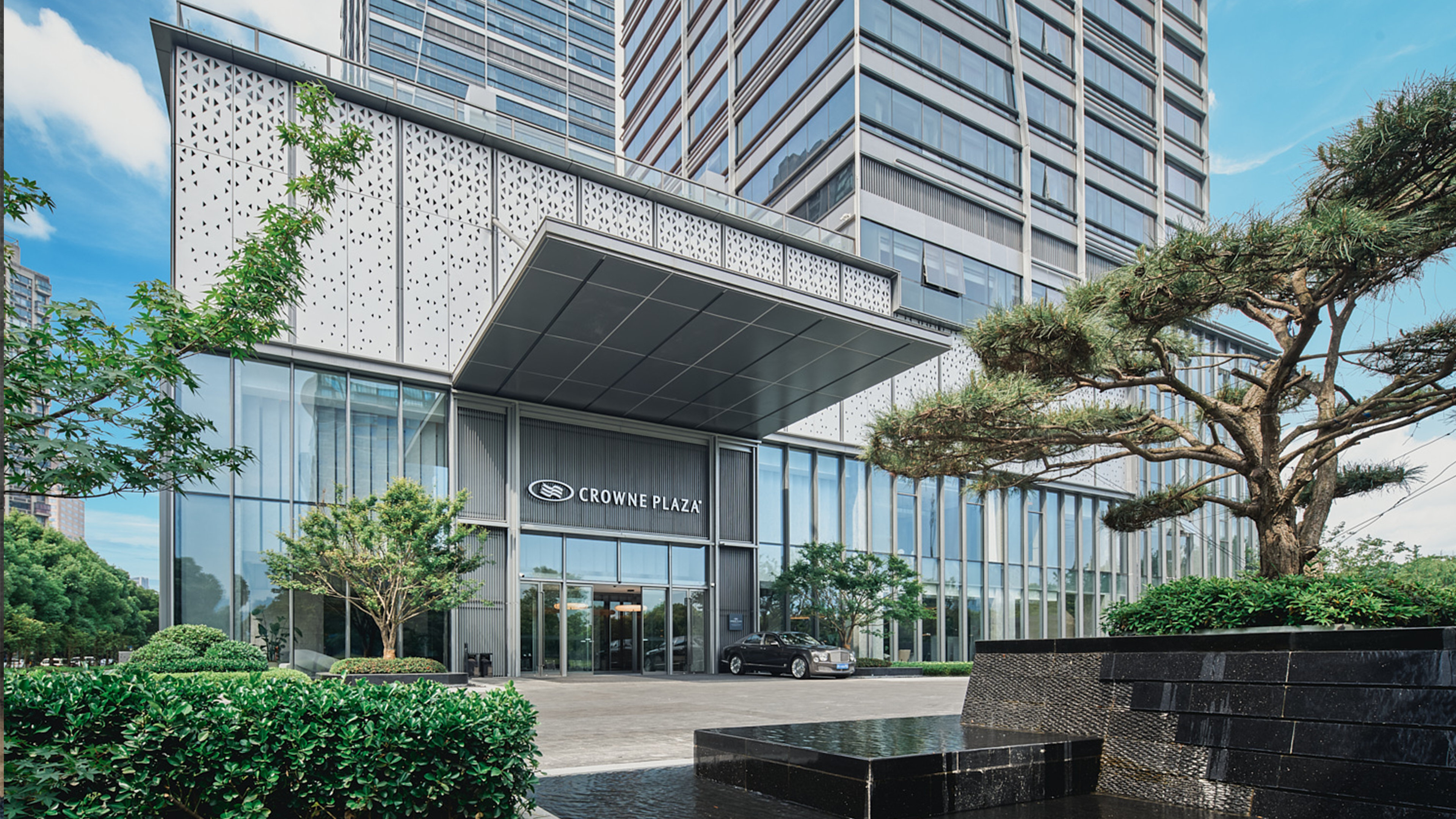 Crowne Plaza Hangzhou Riverside by IHG 5/50