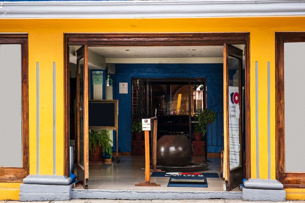 Capital O Hotel Central in XALAPA
