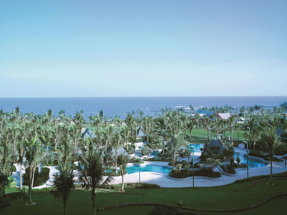 Grand Hotel Haikou (Managed by Accor) 60/62
