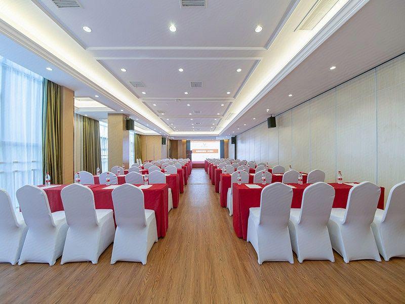 Vienna International Hotel Wuhan Yongfeng Hannan 24/25