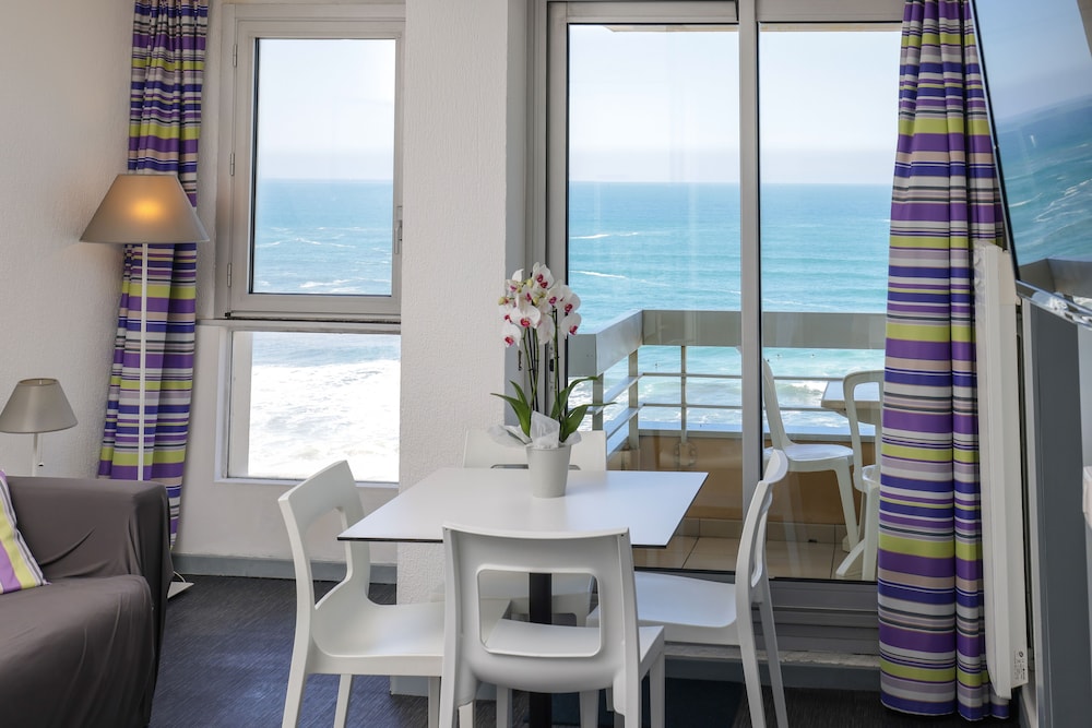 Le Victoria Surf A Biarritz 24/42
