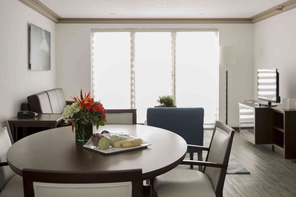 SUITES OBELISK 36/65