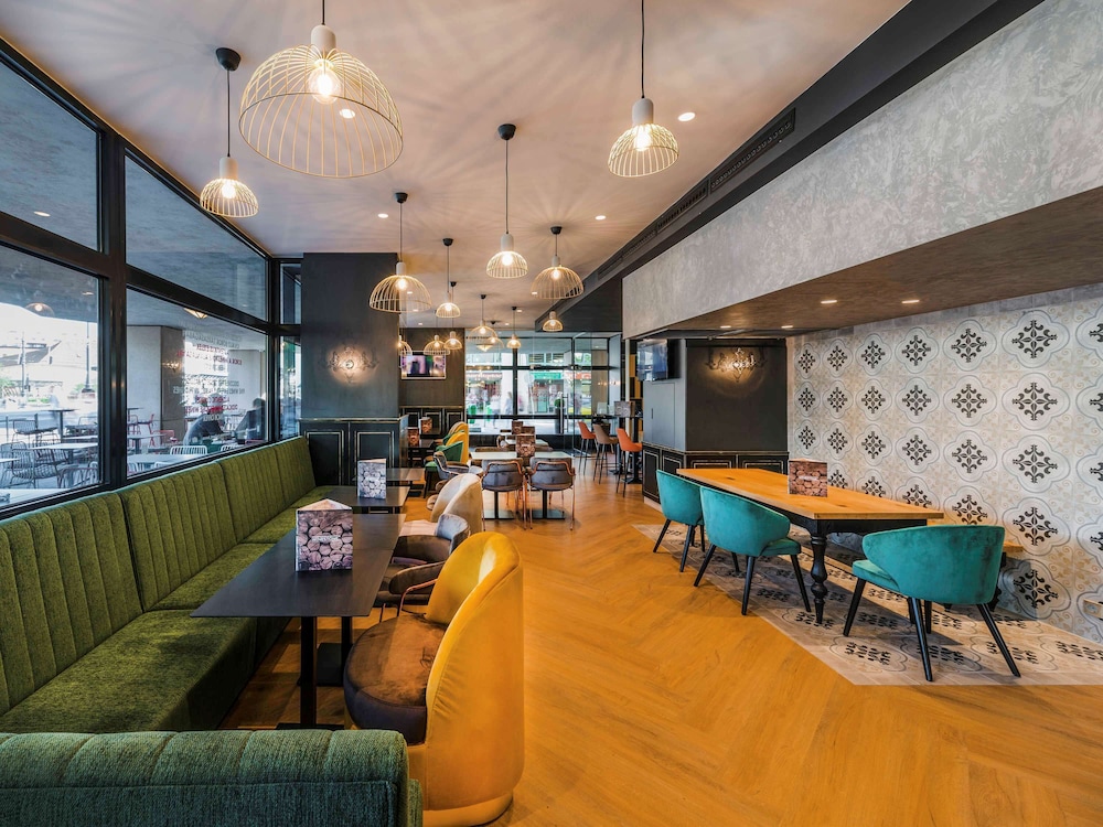 Restaurant-cafeteria