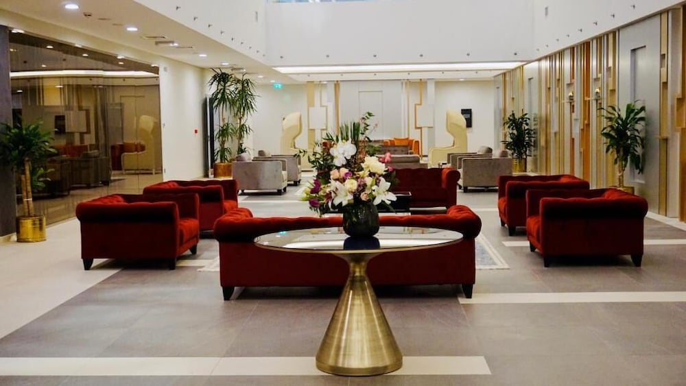 Al Kout Beach Hotel 22/36