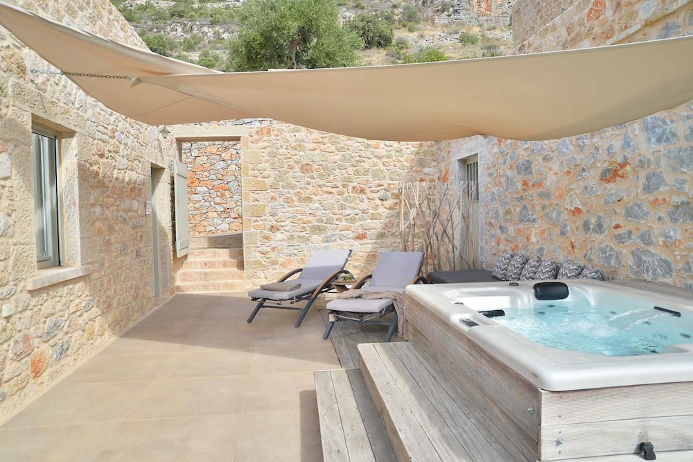 Akrolithi Boutique Hotel - Adults Only 22/58