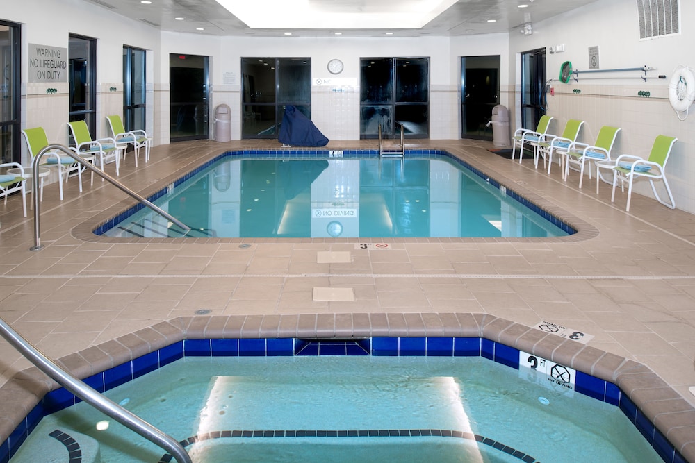 Courtyard by Marriott Charlotte Gastonia in GASTONIA - NC