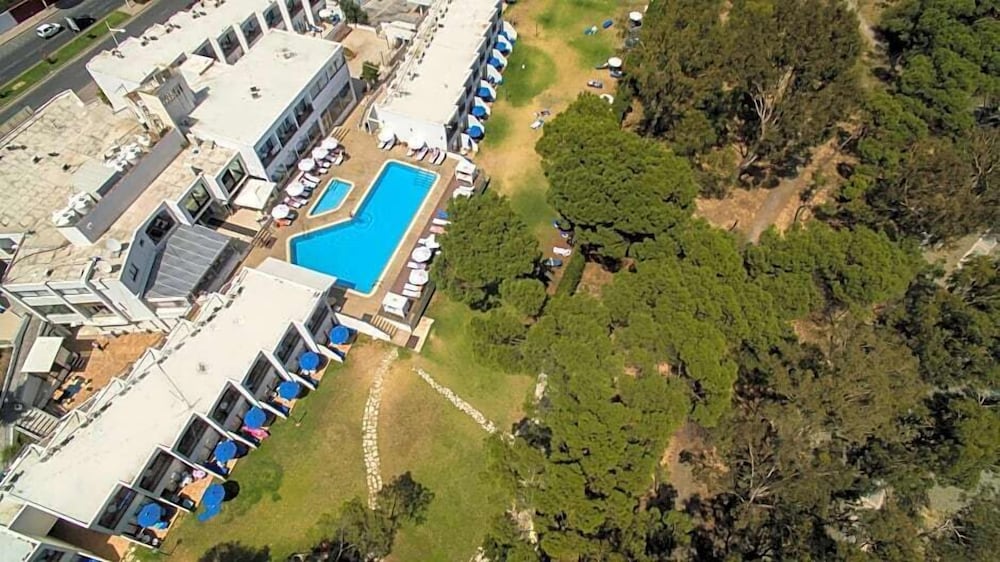 Park Beach Hotel 47/50