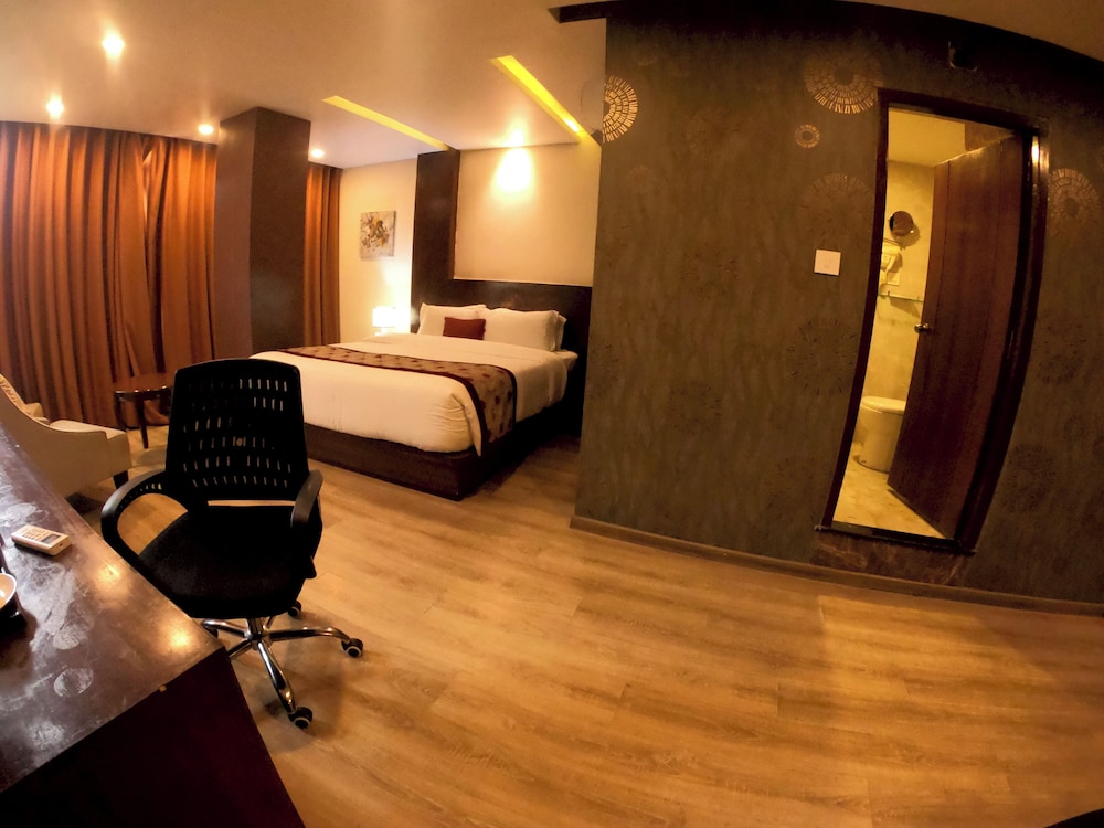 Hotel Buddy 24/50