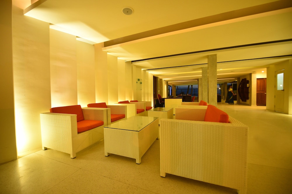 Beacon Beach Hotel 6/56