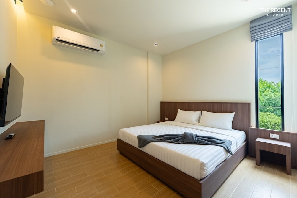 The Regent Resort Phuket 20/60