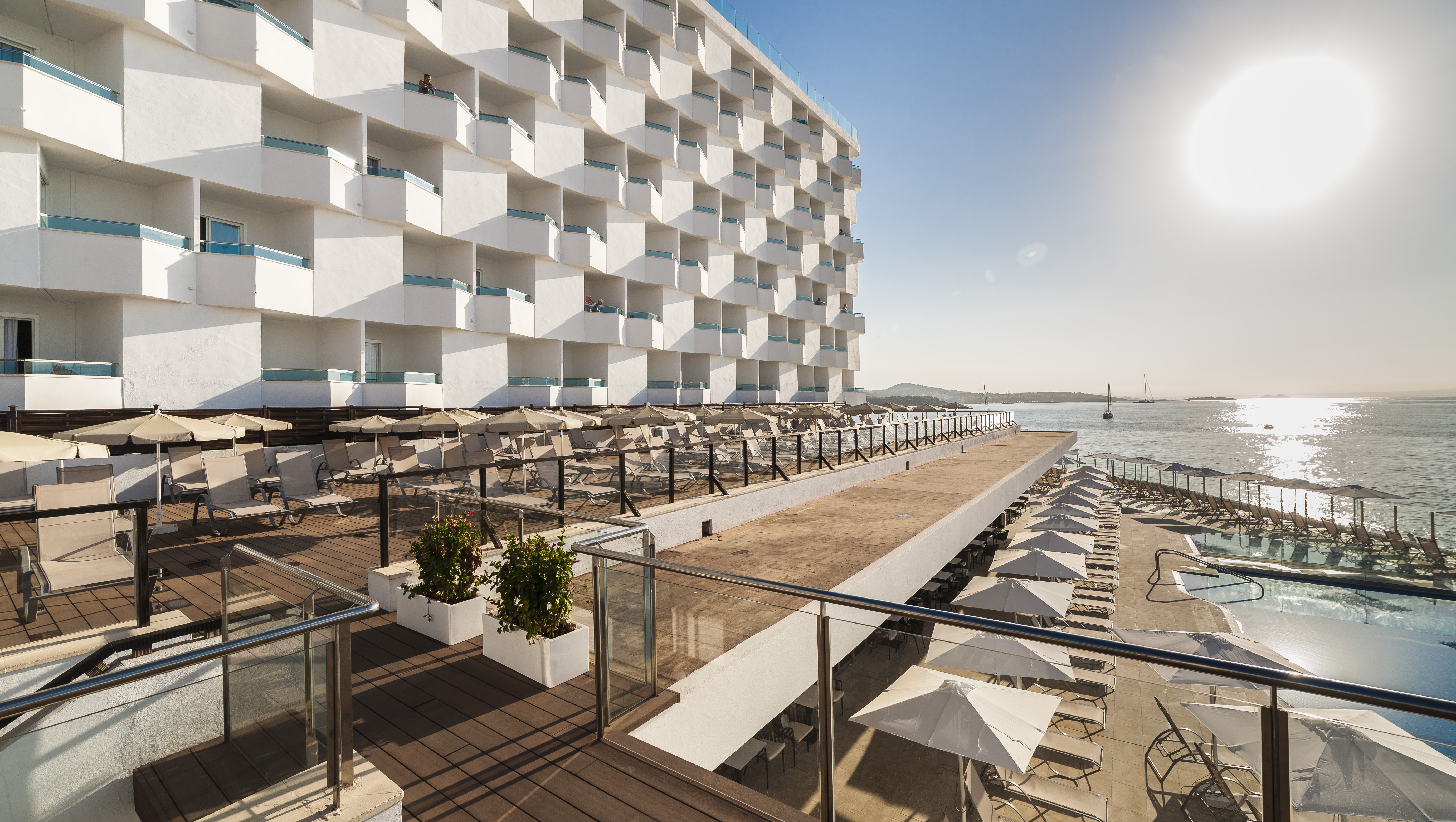 Globales Santa Lucia Hotel 1/50