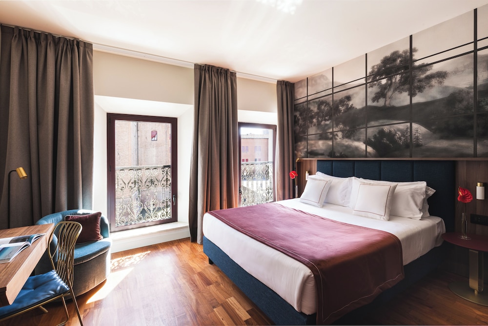 Ferrara Hotel 15/66